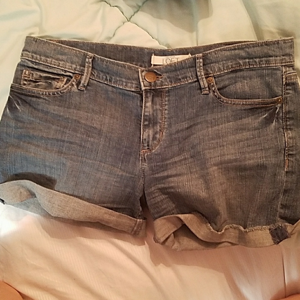 Ann Taylor The Loft cute jean shorts